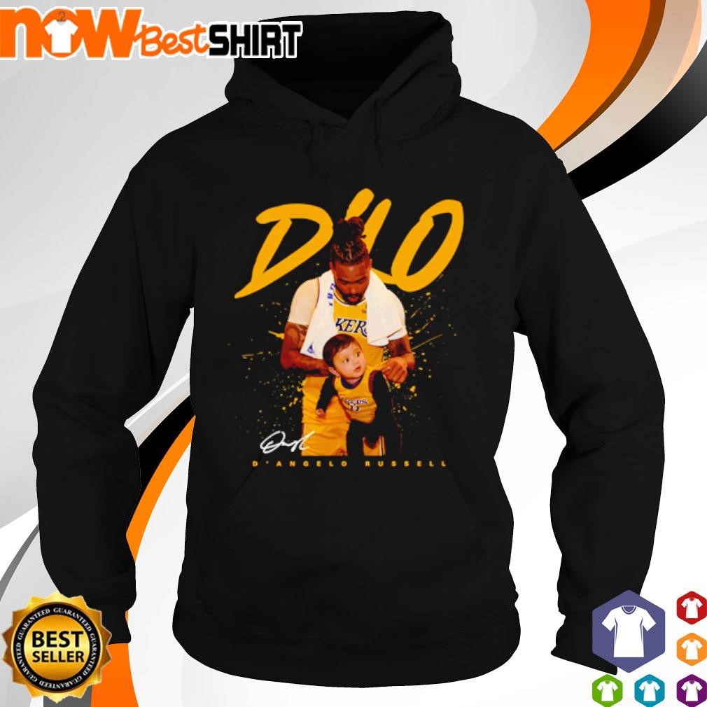 Dangelo Russell Los Angeles Lakers signing a baby signature shirt hoodie