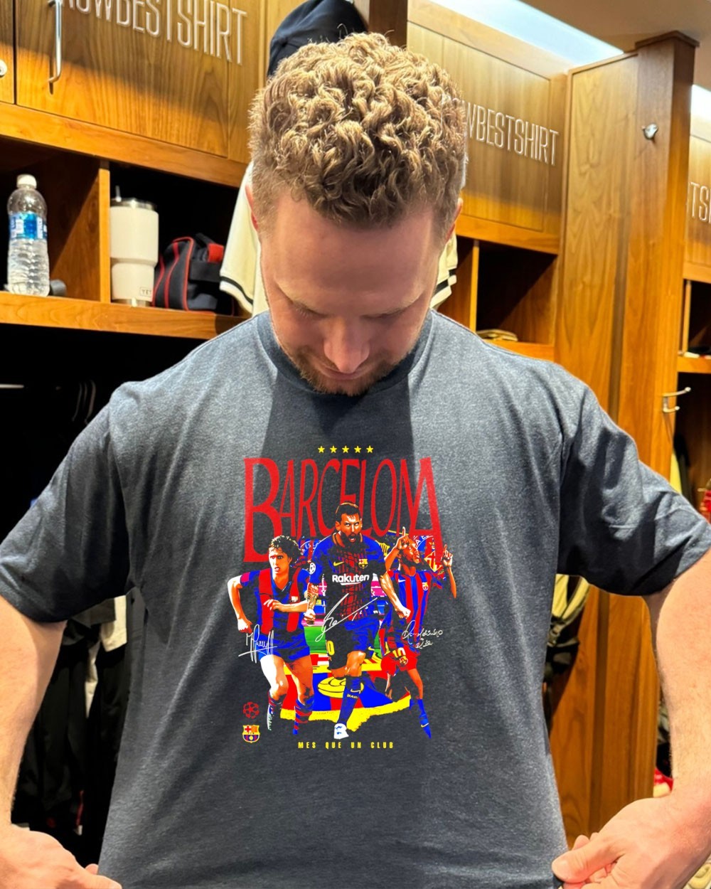 Barcelona Legends Mes Que Un Club signature graphic shirt, hoodie