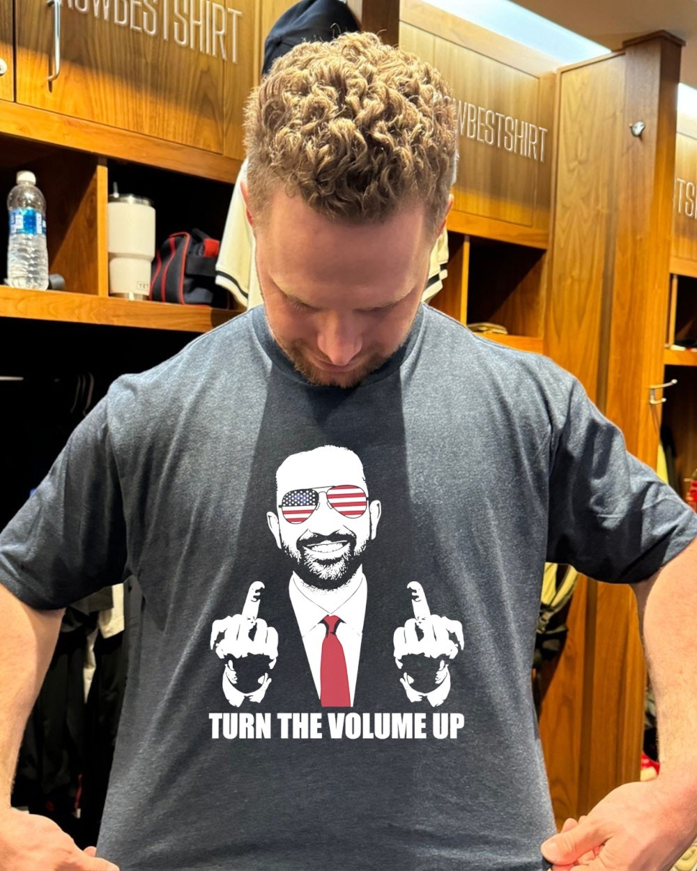 Zohran Mamdani middle finger Turn The Volume Up shirt, hoodie