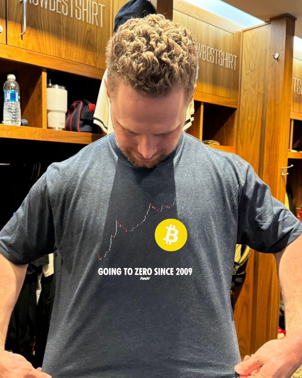 Bitcoin going to zero since 2009 shirt, hoodie, sweatshirt & apparel