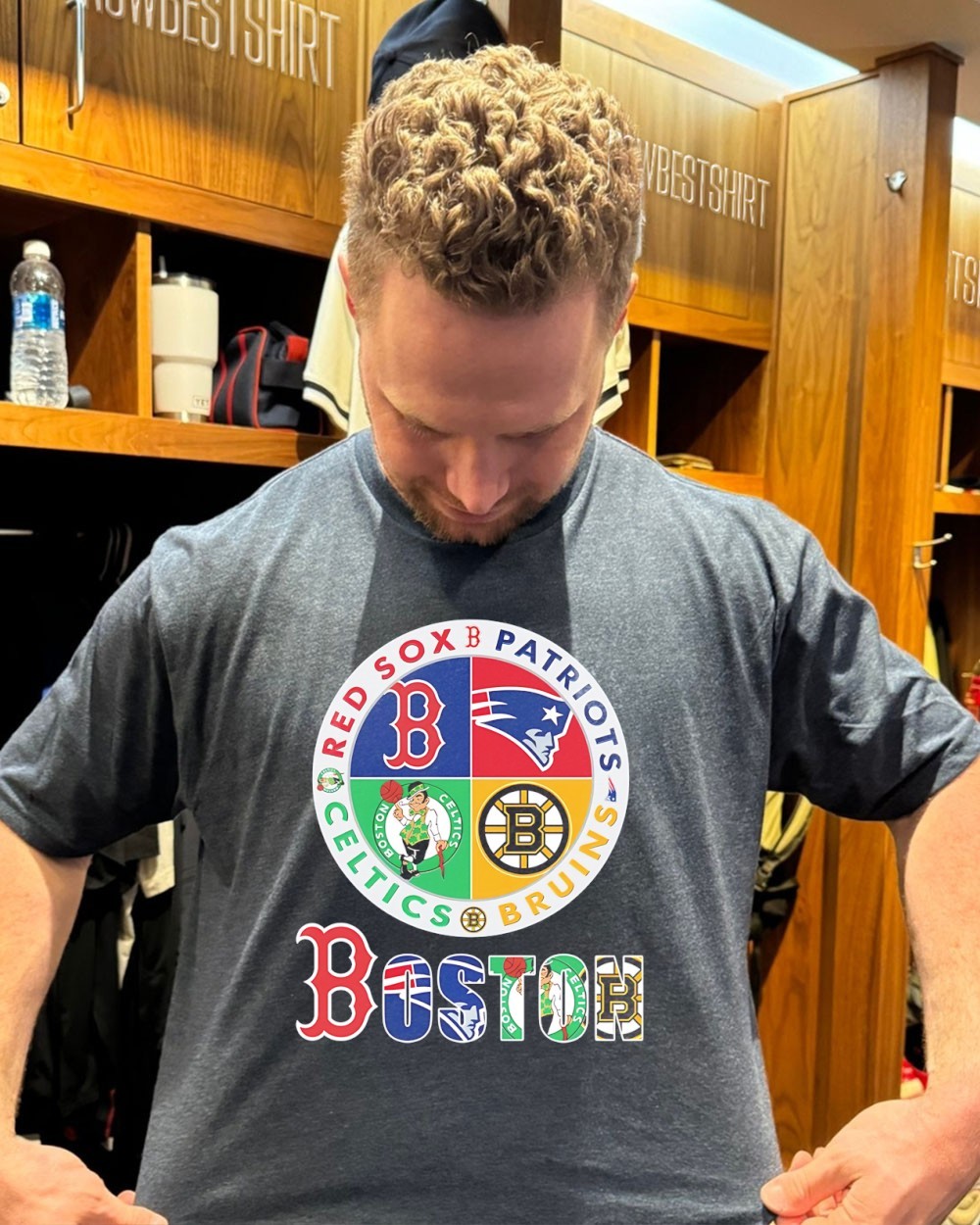 red sox patriots day gear
